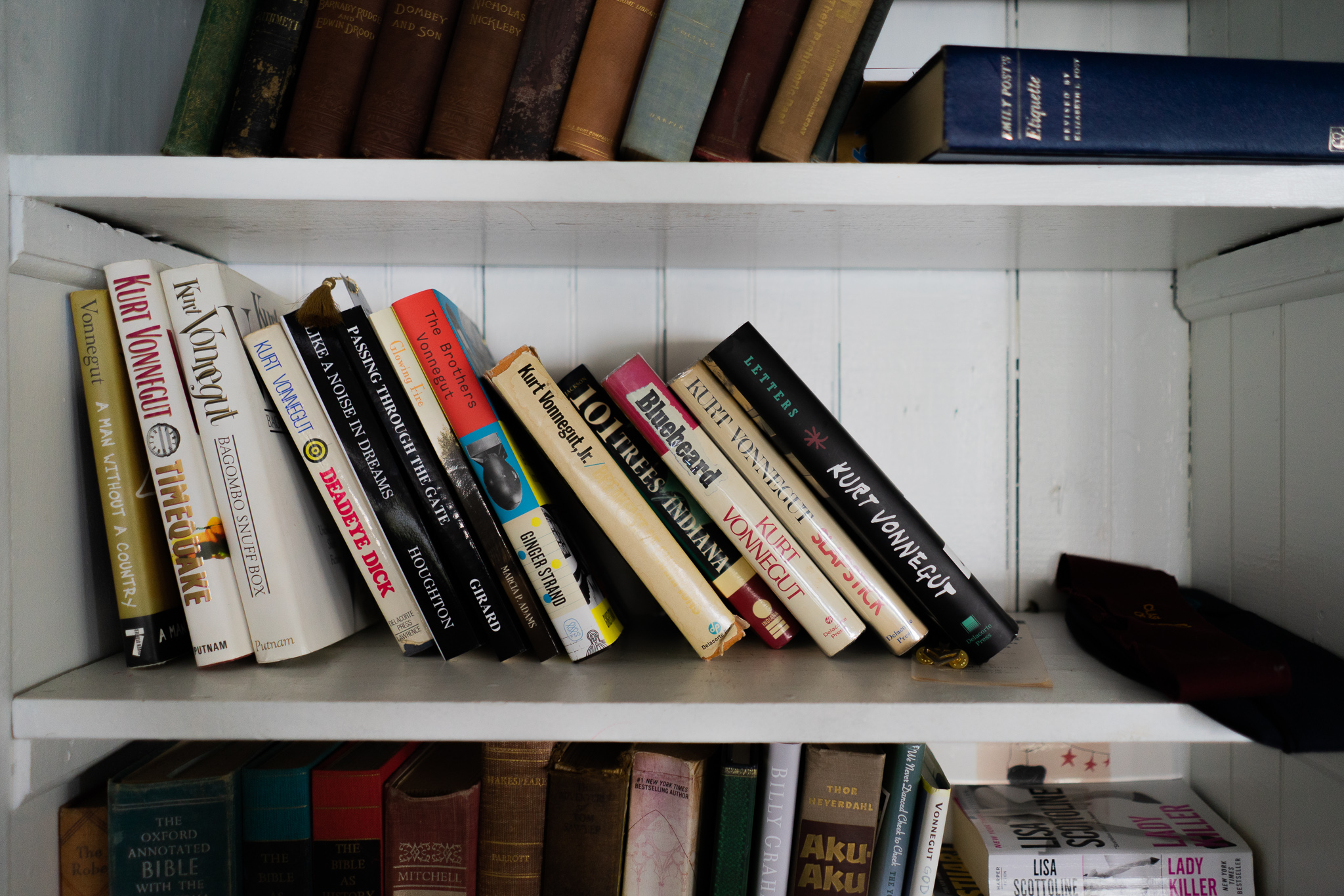 A bookshelf inside the original house’s great room holds most all of Vonnegut’s work. Kyra McAndrews read two – Slapstick and A Man Without a Country – during our three-day stay.